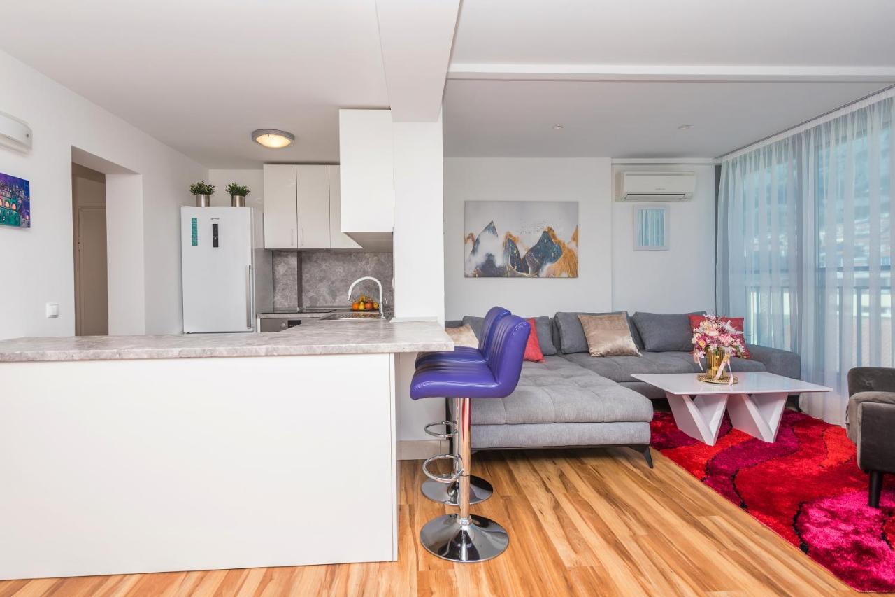 Apartmani Silvija Makarska Eksteriør billede
