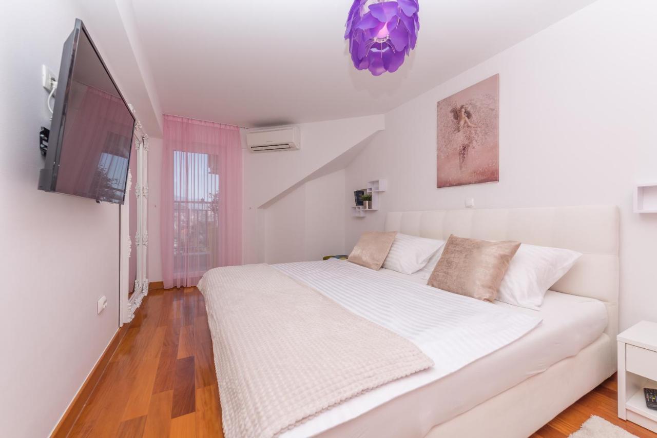 Apartmani Silvija Makarska Eksteriør billede