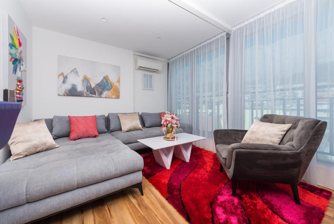 Apartmani Silvija Makarska Eksteriør billede