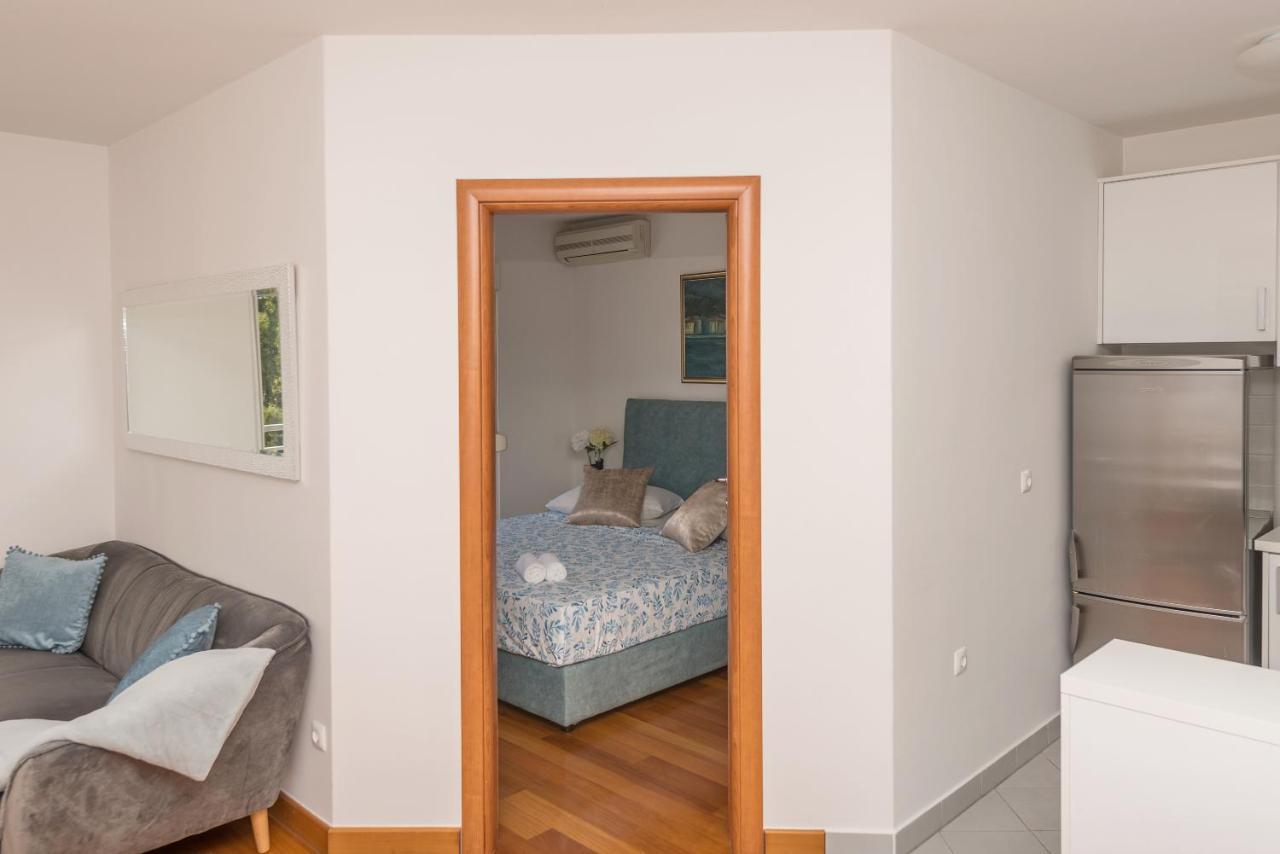 Apartmani Silvija Makarska Eksteriør billede